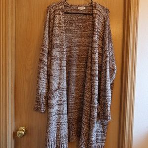 Long sleeve knit cardigan